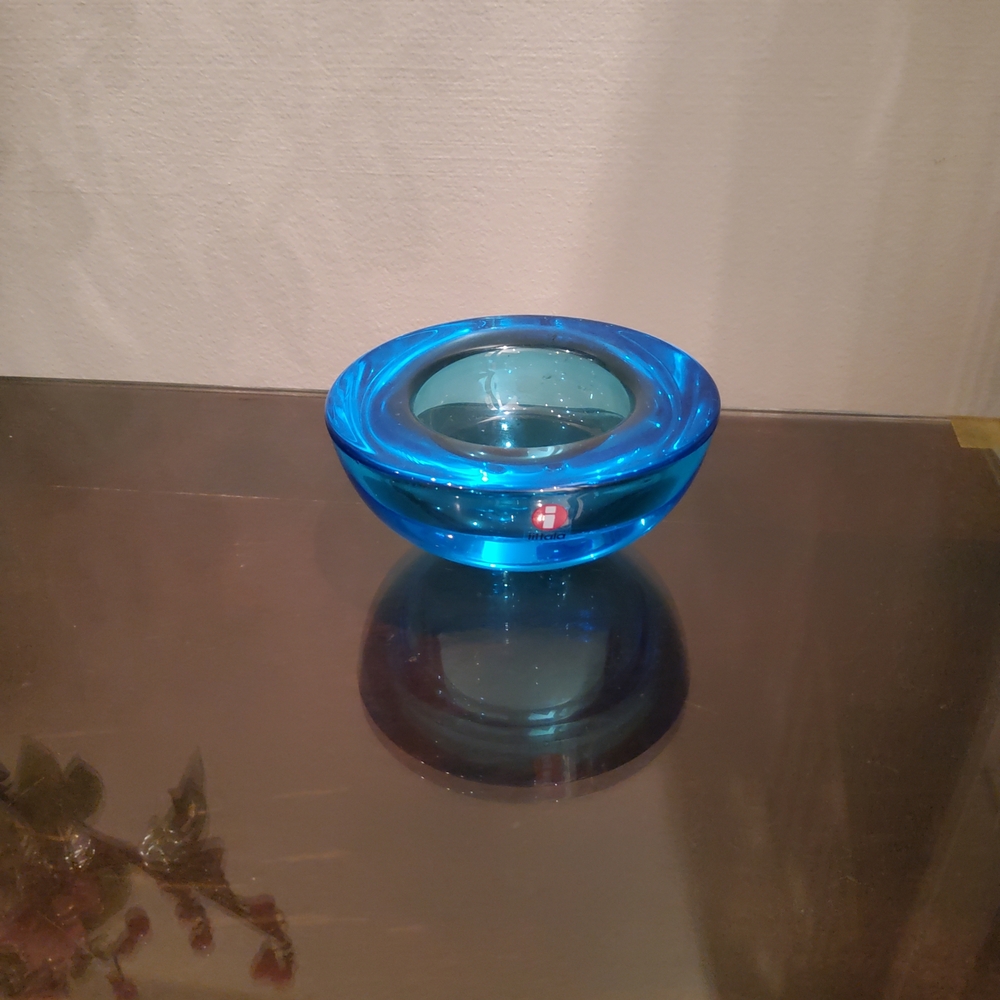Vibrant Blue Glass Bowl